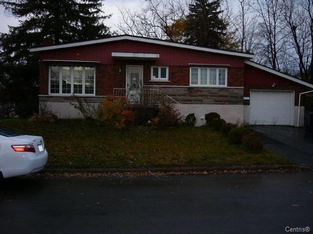 92 Place Ste-Claire Laval (Sainte-Rose)