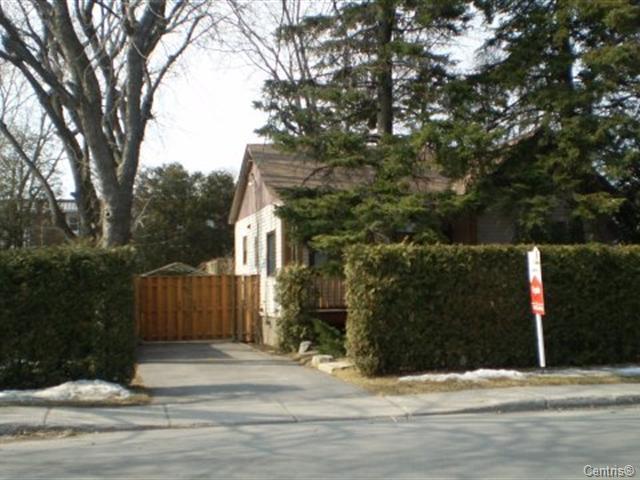 636 79e Avenue Laval (Chomedey)