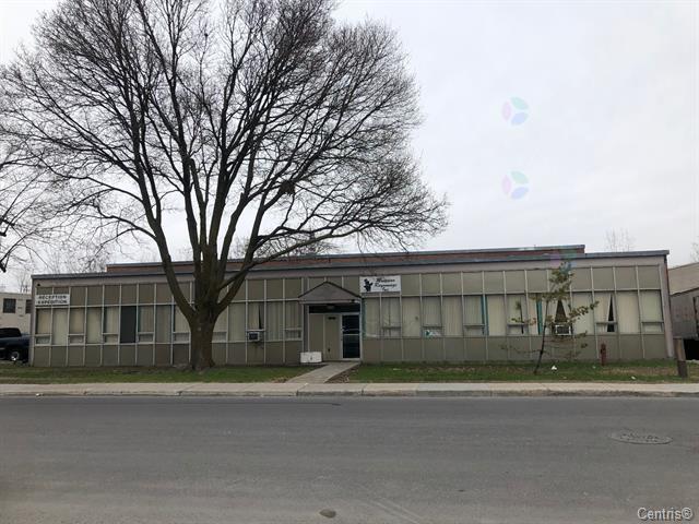 2745 Rue Duchesne Montréal (Saint-Laurent)