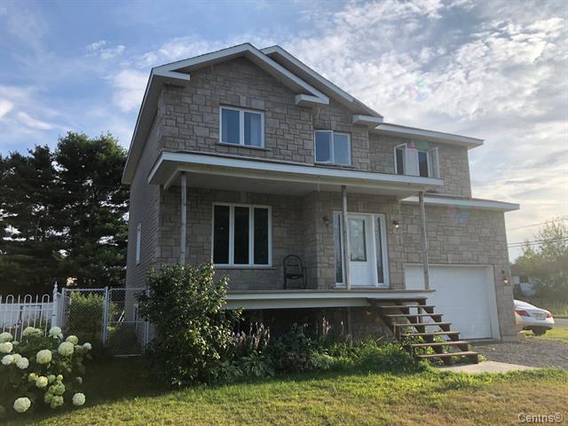 720 Rue des Prés Saint-Lin/Laurentides