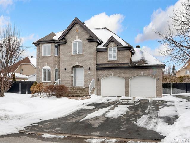 50 Rue des Caryers Vaudreuil-sur-le-Lac